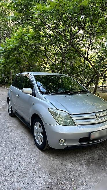 Toyota Ist: 2003 г., 1.5 л, Автомат, Бензин, Хэтчбэк