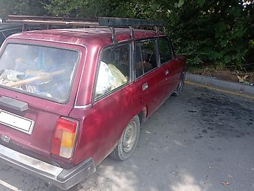 124 bufer: VAZ 2104 universal, qırmızı rəng - Kuzov: 5 qapılı universal, arxa — 1
