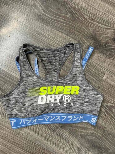 adidas zenske majice: Superdry sportski top, očuvan