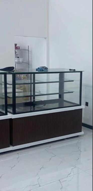 Soyuducu vitrinləri: Soyuducu vitrinler yıqırıq her zövge ve iş qabiliyyetıne uyqun — 2