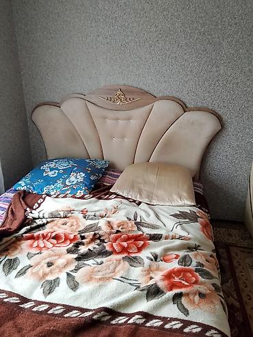 Мебель: Yataq satilir seliqeli islenilib qiymet 280 Azn unvan Şabran.isdeyen — 2