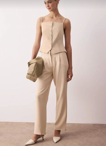 Qadın şalvarları: Qadın şalvarlari– klassik düz kəsim - Model: yüksək belli, düz paça -da lalafo.az — 2 Qadın şalvarları: Qadın şalvarlari– klassik düz kəsim - Model: yüksək belli, düz paça — 2