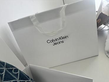 Calvin Klein Jeans denim çiyin çantası - Brend: Calvin Klein (Calvin lalafo.az -da Calvin Klein Jeans denim çiyin çantası - Brend: Calvin Klein (Calvin