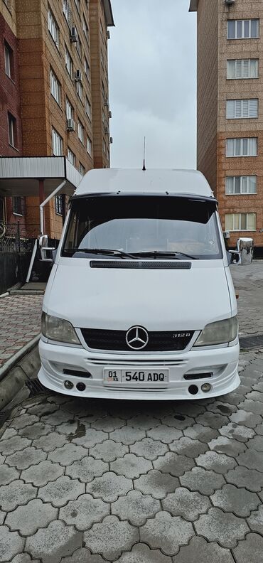 пултовой машина: Автобус, Mercedes-Benz, 2003 г., 2.9 л, 16-21 мест