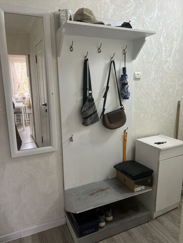 прихожый мебель: Кире бериш үчүн гарнитур, Илгич, ДСП, түсү - Ак