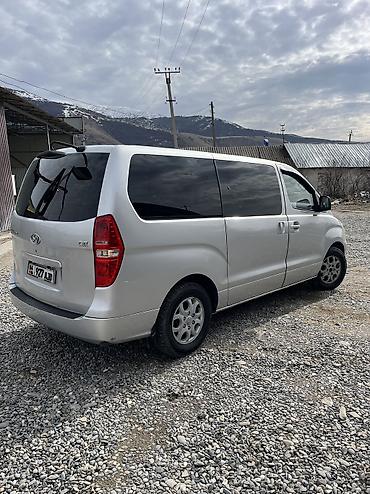 Hyundai: Hyundai Starex: 2009 г., 2.5 л, Механика, Дизель, Минивэн — 3
