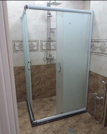 Duş kabinaları, arakəsmələr: Arakəsmə, Künc üçün -da lalafo.az — 14 Duş kabinaları, arakəsmələr: Arakəsmə, Künc üçün — 14