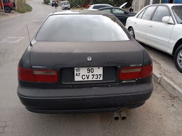 Honda: Honda Accord: 0.2 л | 1994 г. Седан