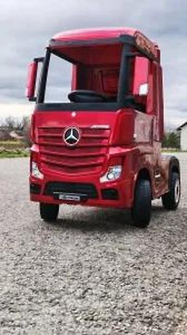 Dečiji električni automobili: Dečiji električni kamion – realistični mini tegljač - Modeli — 25