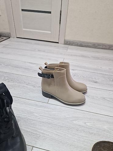 Ботинки и ботильоны: Ботинки, 36, Salamander, Б/у, цвет - Бежевый, Самовывоз — 3