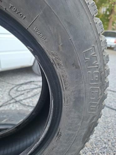 балон зима: Шины 205 / 70 / R 15, Зима, Б/у, Япония, Bridgestone — 3