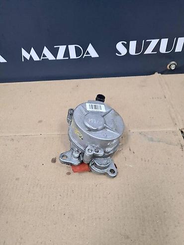 VAKUM PUMPA MOTORA M9R 2,0 DCI ZA NISSAN QASHQAI, X-TRAIL OD 2007. DO