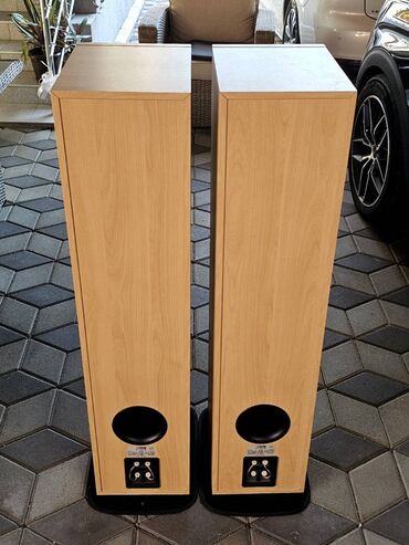 Zvučnici i stereo sistemi: Canton CT 1020 DC Podni hi‑fi zvučnici – par - Tip: trosistemske — 10