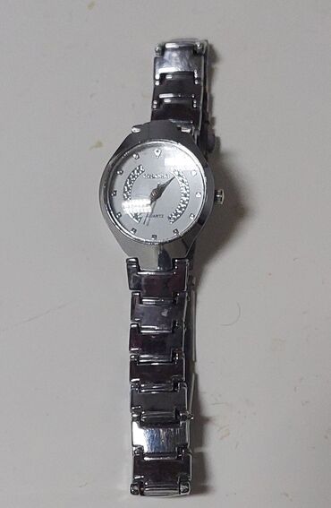 crne papuce sa platformom: Classic watch, Female