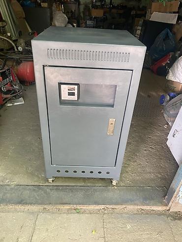 ucuz vitrin: Metal korpuslu sənaye tipli elektrik təbzimləyicisi (stablizator) — 1