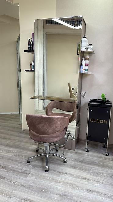 Salon, tibbi mebel: İşlənmiş, Saç kəsimi üçün masa — 2