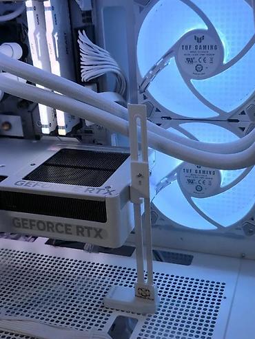 Desktop računari i radne stanice: Ryzen 9 9950X3D RTX 5080 X870 64GB 2TB - SM070PC. ✨ Prodaja i — 21