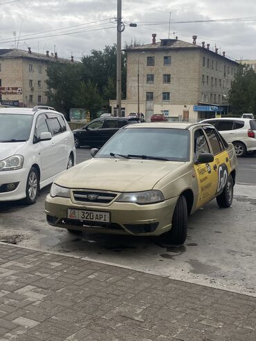 аренда машина камри: Сдаю в аренду: Легковое авто, Под такси