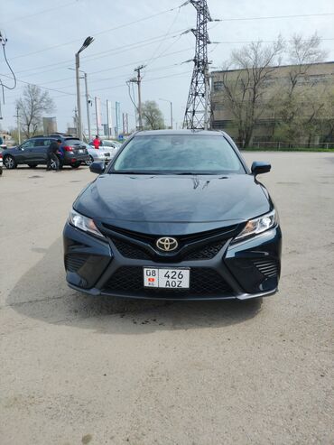 Toyota Camry: 2018 г., 2.5 л, Автомат, Бензин, Седан