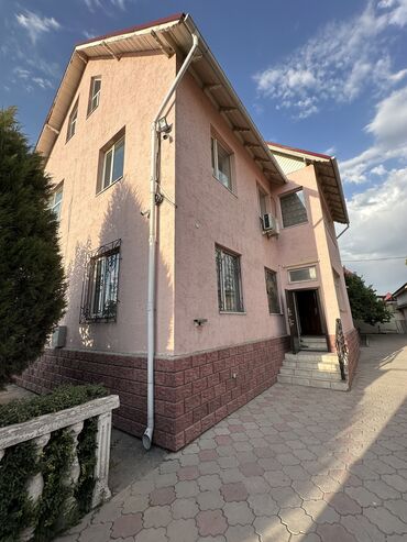 дом ак жар: 280 м², 6 комнат, Утепленный, Бронированные двери, Балкон застеклен