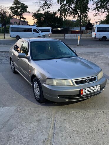 Honda: Honda Domani: 2000 г., 1.5 л, Автомат, Бензин, Седан