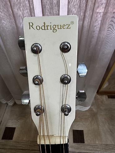 Спорт и хобби: Rodriguez akustik gitar - Korpus: dreadnought ölçülü, ağ rəngli — 5