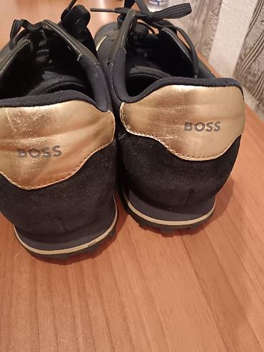 hugo: BOSS kişi idman ayaqqabısı - Rəng: qara, qızılı detallarla - Üst — 3