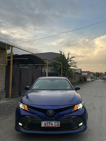 Toyota: Toyota Camry: 2018 г., 2.5 л, Гибрид, Седан