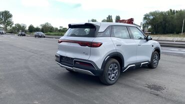 BYD: BYD : 2025 г., 0.1 л, Автомат, Электромобиль, Кроссовер — 5