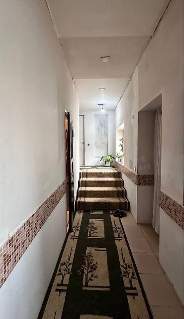 Продажа коттеджей и домов: Продается жилой дом с большим огражденным участком 8 соток, фактически at lalafo.kg — 8 Продажа коттеджей и домов: Продается жилой дом с большим огражденным участком 8 соток, фактически — 8