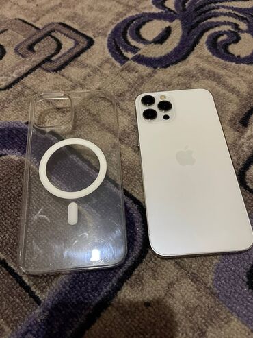 Apple iPhone: IPhone 12 Pro Max, Б/у, 128 ГБ, Белый, Чехол, 86 %