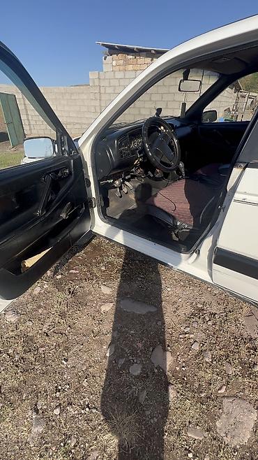a8 d2: Volkswagen Passat: 1989 г., Универсал — 4