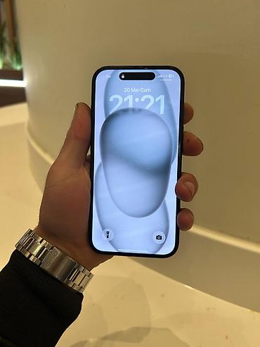 Apple iPhone: IPhone 15, Qara — 1