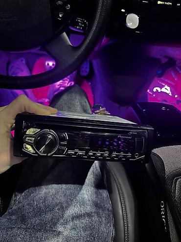 4600BT-Bluetooth var zavoddur temir görmeyib. Aux və Cd girişləridə