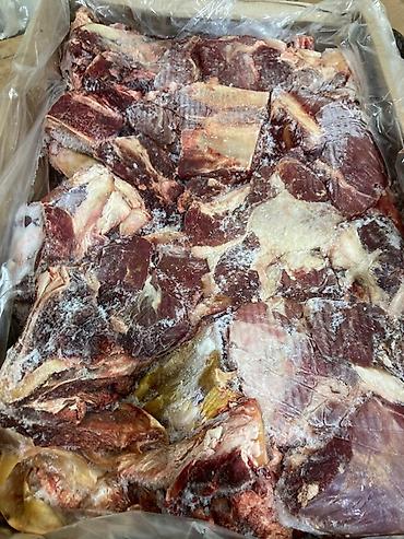 kent karbonat qiyməti: Yerli doğranmış Sümüklü mal əti
1kg——7manat 50qəpik — 1