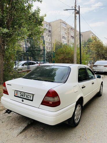 фольксваген мультиван: Volkswagen Vento: 1996 г., 2.2 л, Механика, Бензин, Седан