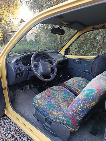 дайхатсу пузар: Daihatsu Cuore: 1995 г., 0.8 л, Механика, Бензин, Купе — 9