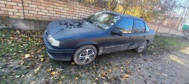 Opel: Opel Vectra: 1994 г., 1.8 л, Механика, Бензин, Седан