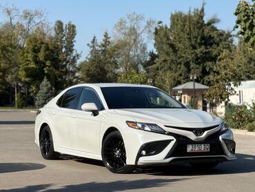 авто лексуз: Toyota Camry: 2021 г., 2.5 л, Автомат, Бензин, Седан