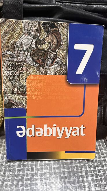 Tədris ədəbiyyatı: Orta məktəb fənləri üzrə dərslik və test vəsaitləri dəsti Məzmun: - — 11