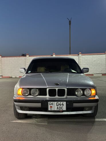 BMW: BMW 5 series: 1991 г., 2 л, Механика, Бензин, Седан