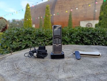 8800 nokia carbon: Nokia 1, rəng - Boz