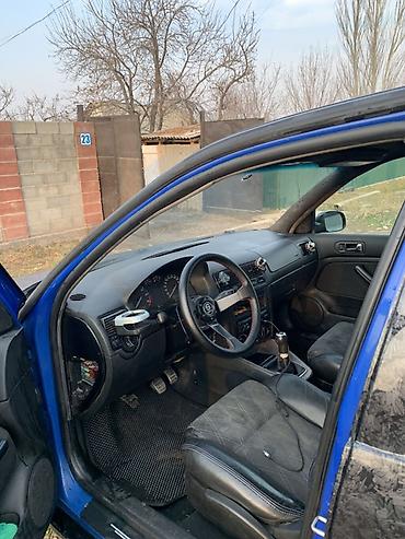 Volkswagen: Volkswagen Golf: 1998 г., 2.8 л, Механика, Бензин, Хэтчбэк — 1