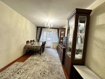 Продажа домов: 3 комнаты, 58 м², 104 серия, 2 этаж, Дизайнерский ремонт