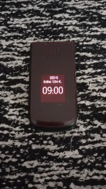 Nokia: Nokia 2700 C-2 Nokia 2720 a-2 — 10