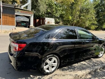 зарядное устройство для электромобиля: Toyota Camry: 2012 г., 2.5 л, Автомат, Бензин, Седан