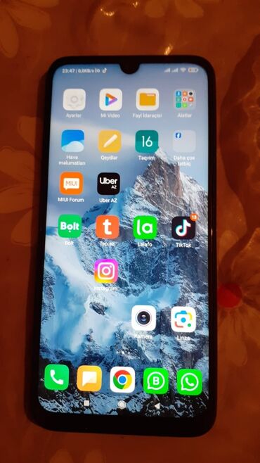 rəsmi note 9: Xiaomi Redmi Note 7, 
 Sensor, Barmaq izi, Simsiz şarj