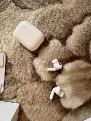 купить кейс от наушников: Наушники новые AirPods Pro 2 Чип Airoha Только распечатали. Хорошая