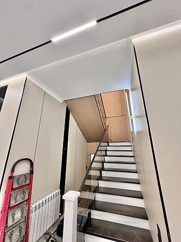 Продажа таунхаусов: 5 комнат, 214 м², 3 соток, Газ, Канализация, Холодная вода — 13
