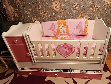 mothercare beşik: Qız üçün, İşlənmiş, Dördbucaq, Beşik, Dəst ilə, Matras ilə, Yellənmə mexanizmi ilə — 3